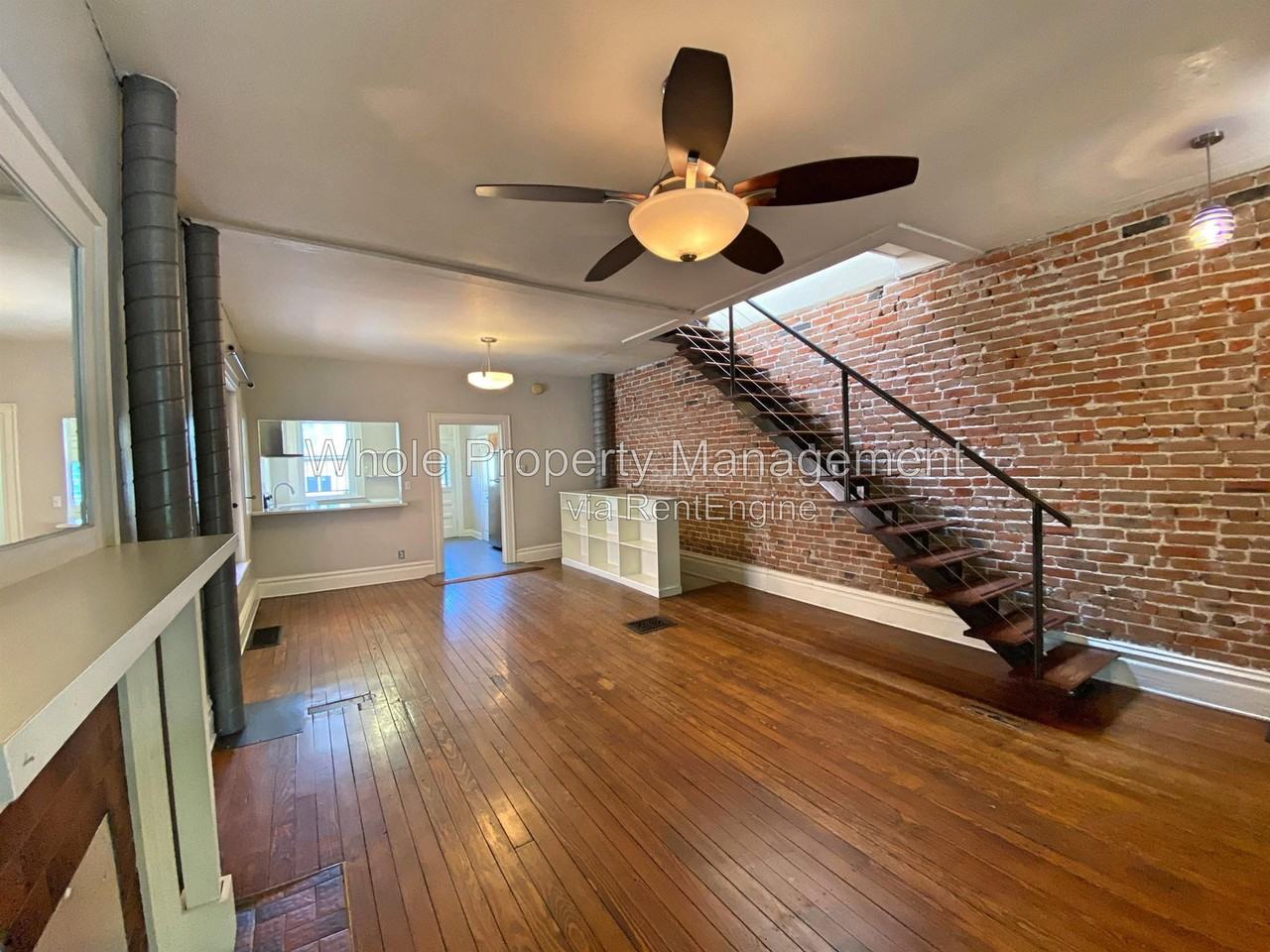 2046 N Ogden St - Photo 3 of 23