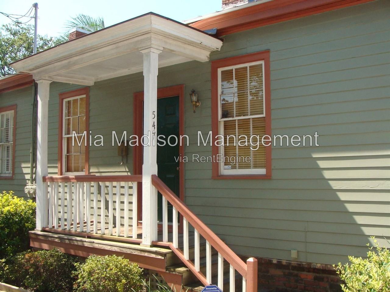 547 E Macon St - Photo 2 of 39