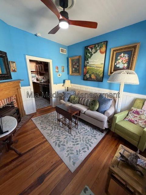 547 E Macon St - Photo 4 of 19