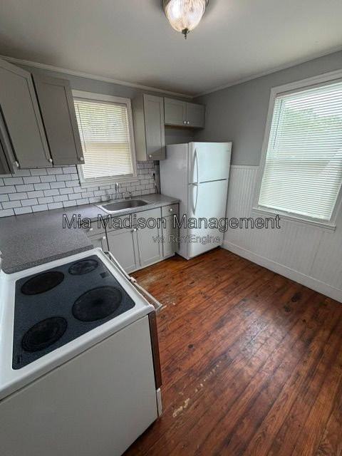 2017 Louisiana Ave - Photo 5 of 8