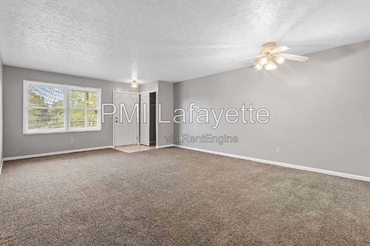 1703 Union St #B - Photo 6 of 8