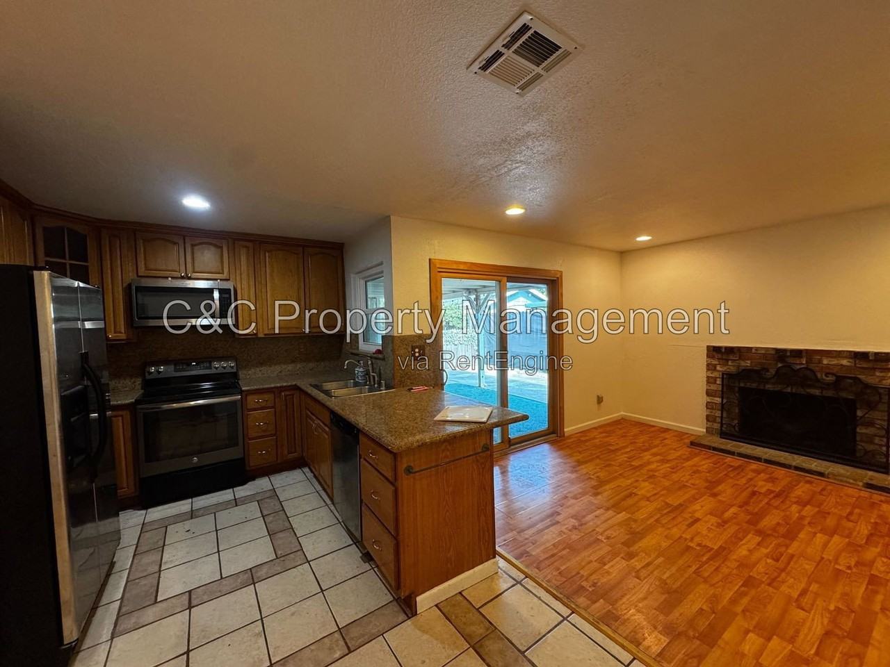 286 Frigate Ct - Photo 3 of 9