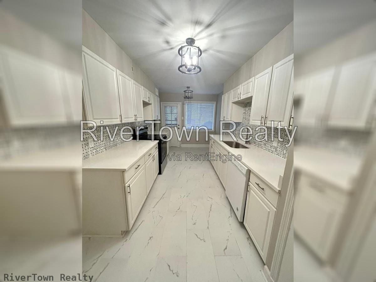 2731 Central Ave - Photo 5 of 20