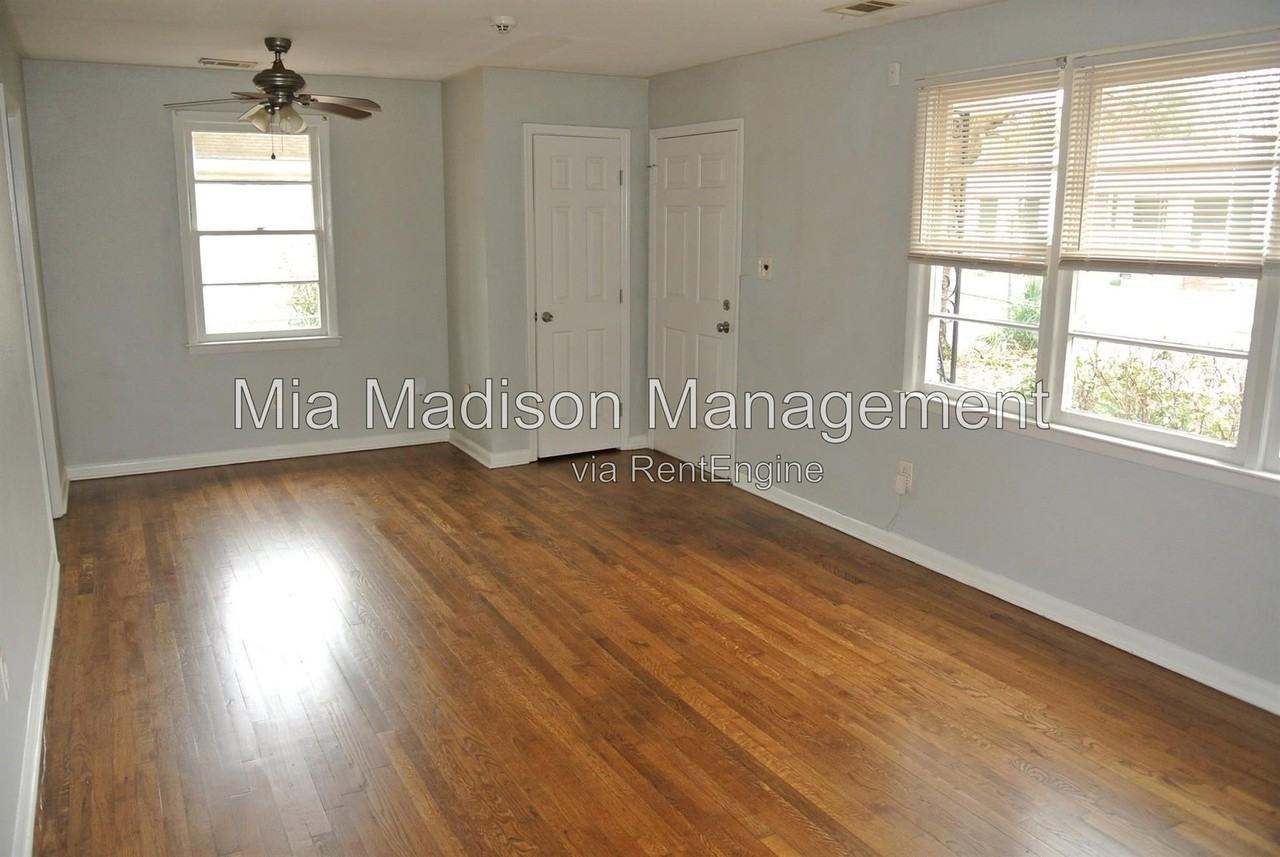310 Forrest Ave - Photo 3 of 11