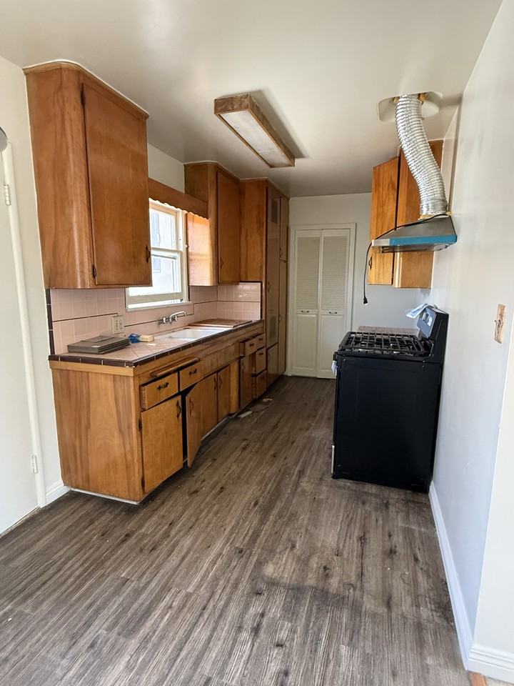 9091 Lyledale St #NA - Photo 2 of 13
