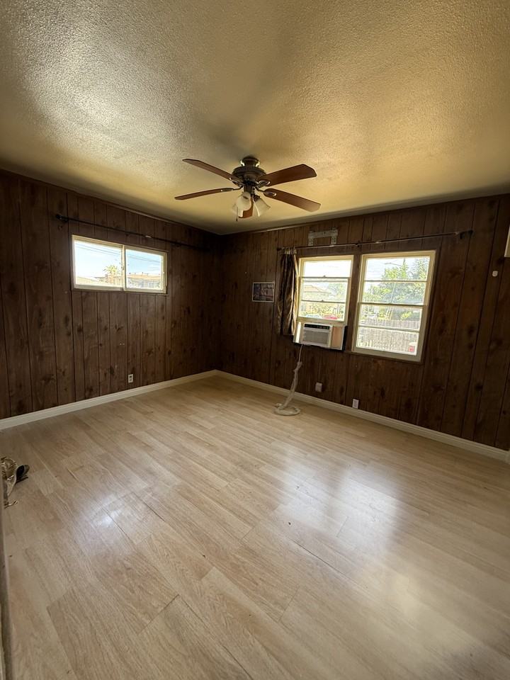 9091 Lyledale St #NA - Photo 7 of 13