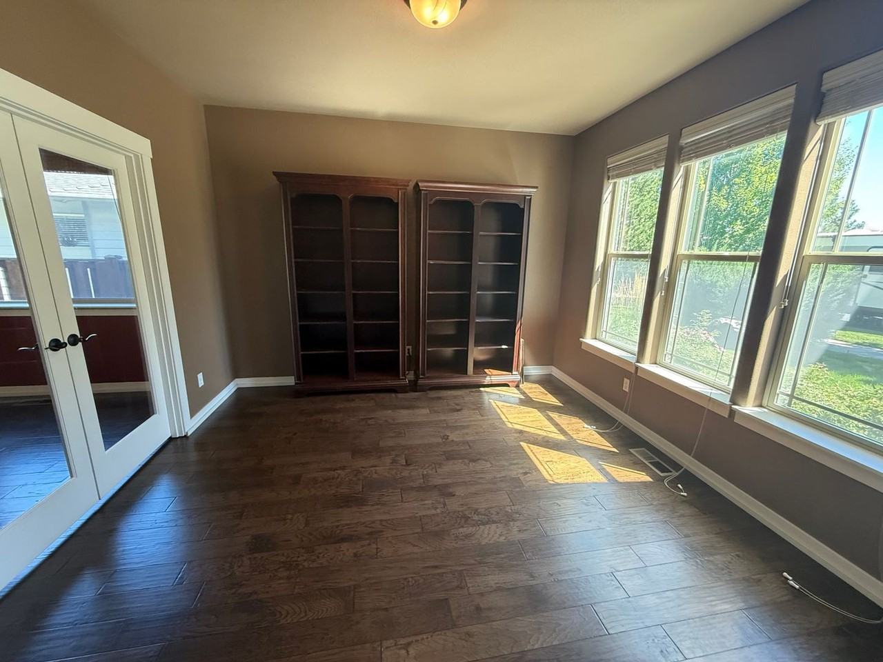 2948 Ne Conners Ave - Photo 4 of 27
