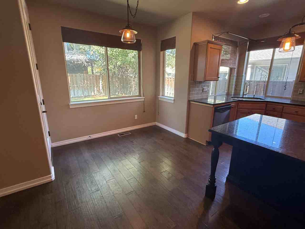 2948 Ne Conners Ave - Photo 7 of 27