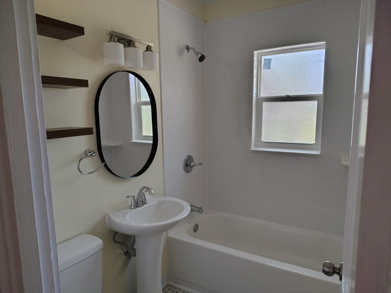 4006 W Kensington Ave #NA - Photo 2 of 17