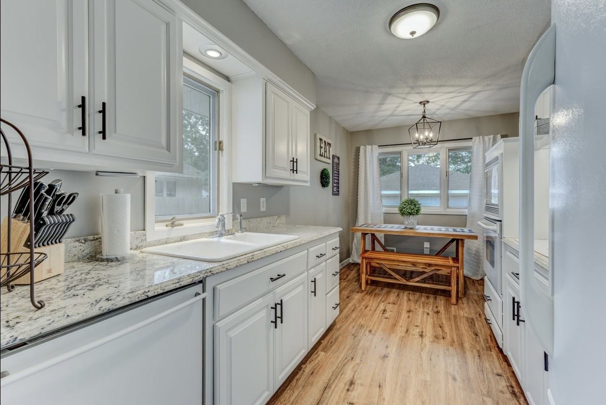 1838 Maryland Ave S #NA - Photo 3 of 15
