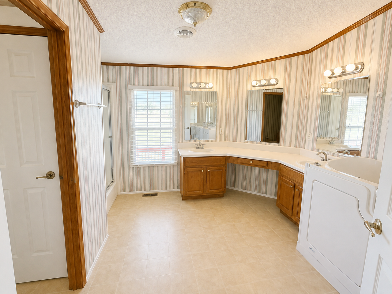 12981 Heather Brook Rd #NA - Photo 7 of 11