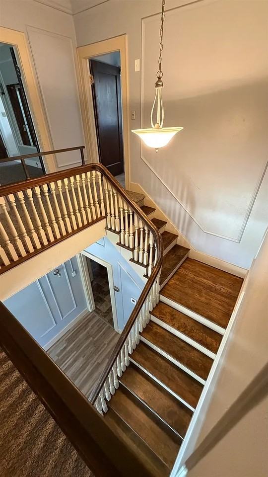 410 W 6th St #NA - Photo 3 of 28