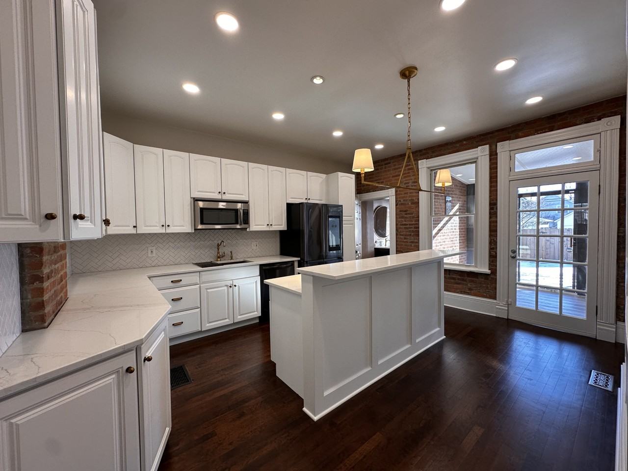 67 E Mithoff St #NA - Photo 7 of 25