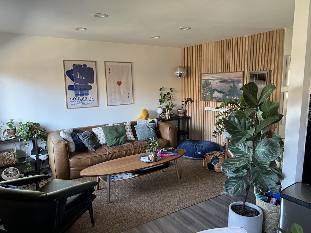 1240 Vin Scully Ave #3 - Photo 3 of 11