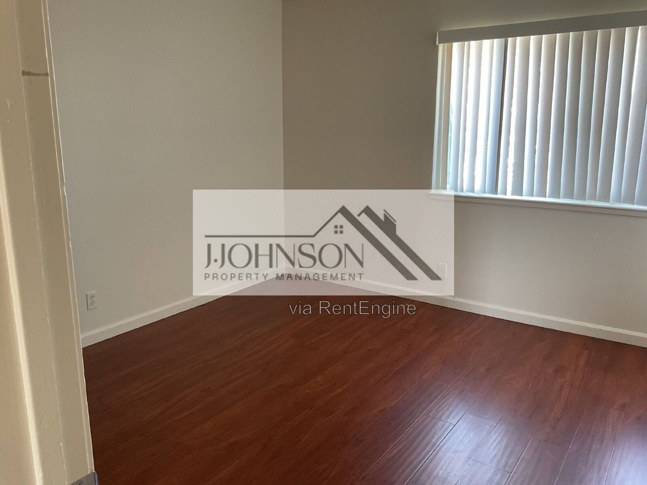 1536 Lincoln Blvd #B - Photo 6 of 9