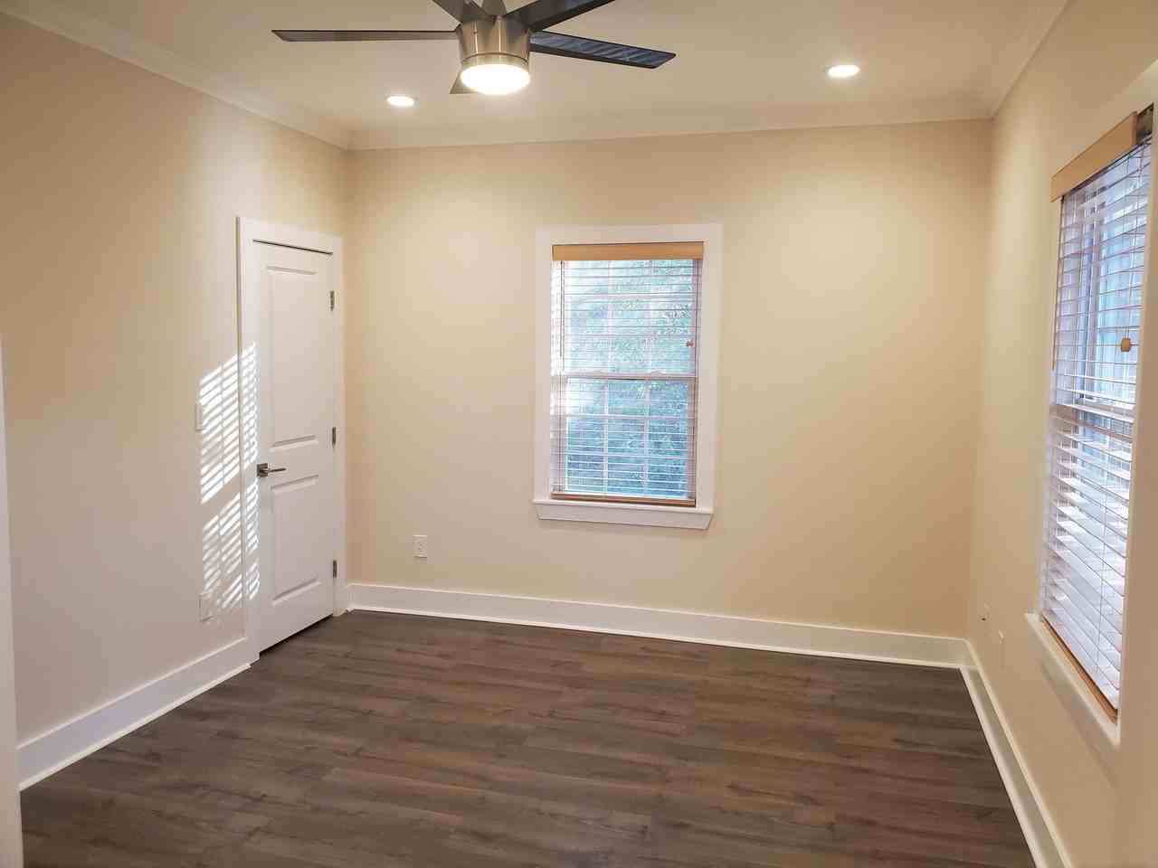 149 Peachtree Cir Ne #35 - Photo 2 of 12