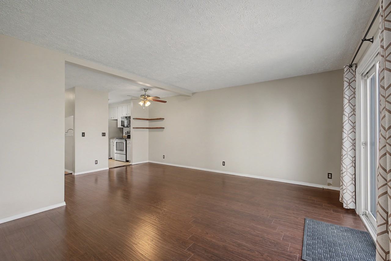 4316 Baton Rouge Dr #4316 - Photo 2 of 12