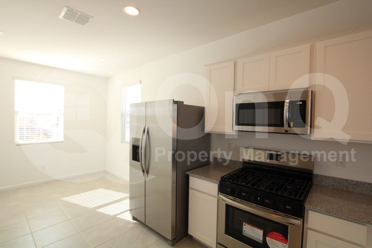 36400 W Mediterranean Way - Photo 2 of 20