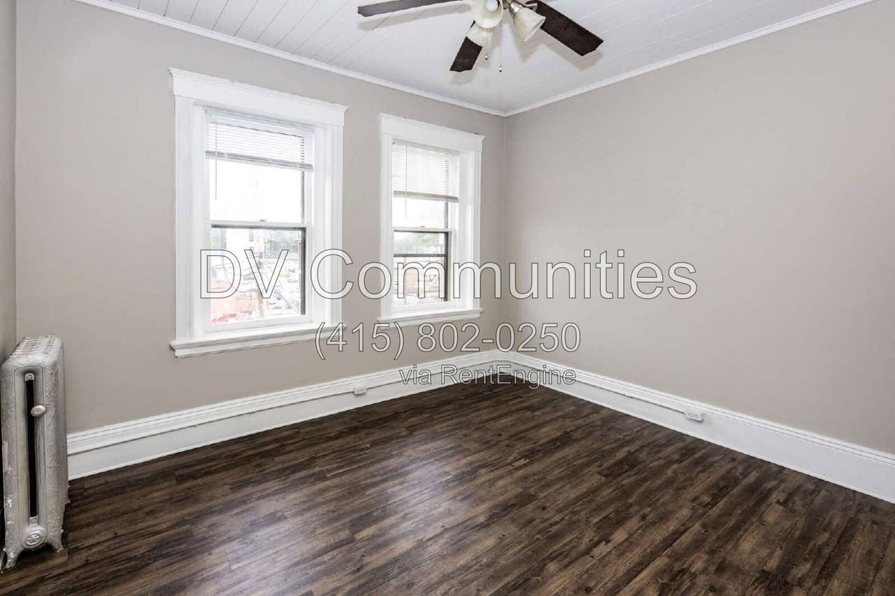 4088 Erie St #21 - Photo 5 of 13
