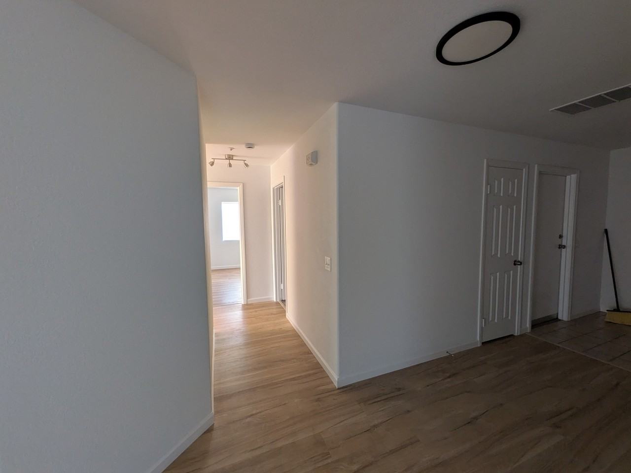 583 Hildale Cir #NA - Photo 3 of 13