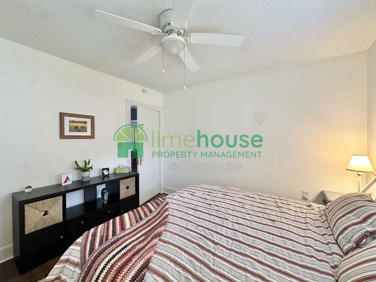 2835 Somme Ave - Photo 6 of 31