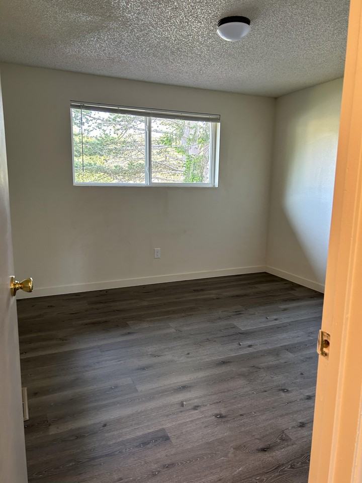 2903 Wilson Ave #NA - Photo 6 of 19