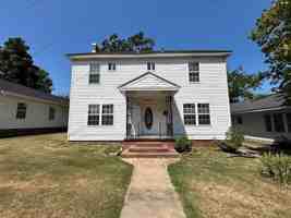 featured image of 1008 S 23rd St