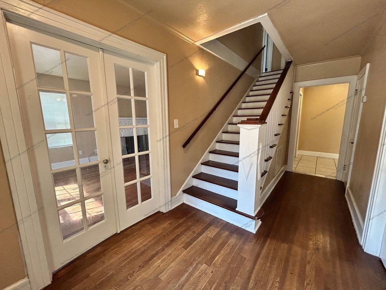 1008 S 23rd St - Photo 2 of 41