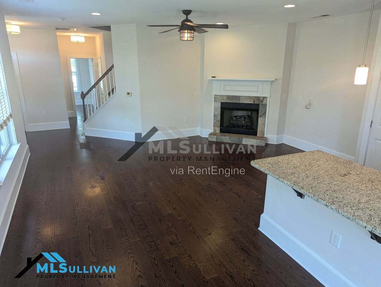 375 Avett Dr - Photo 5 of 35