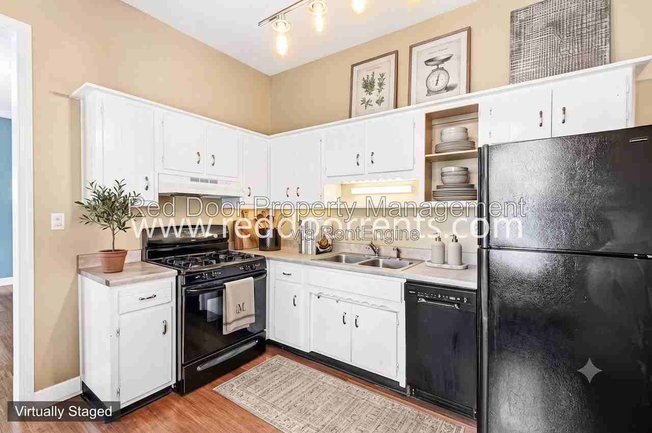 1332A N College Ave #1332AN - Photo 7 of 29