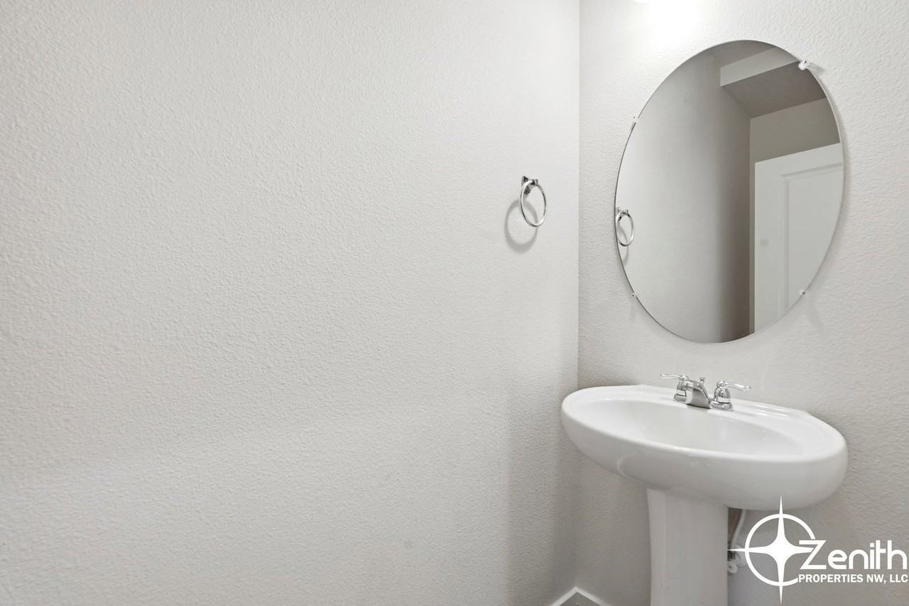 8515 Ne 13th Pl - Photo 7 of 35