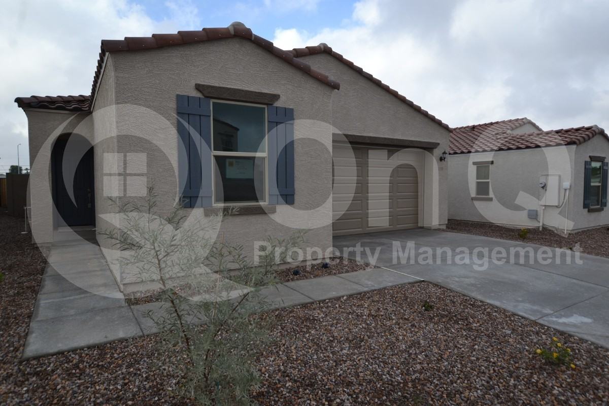 1108 S 5th St - Photo 2 of 19