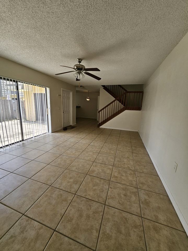 4123 41st Way - Photo 7 of 11