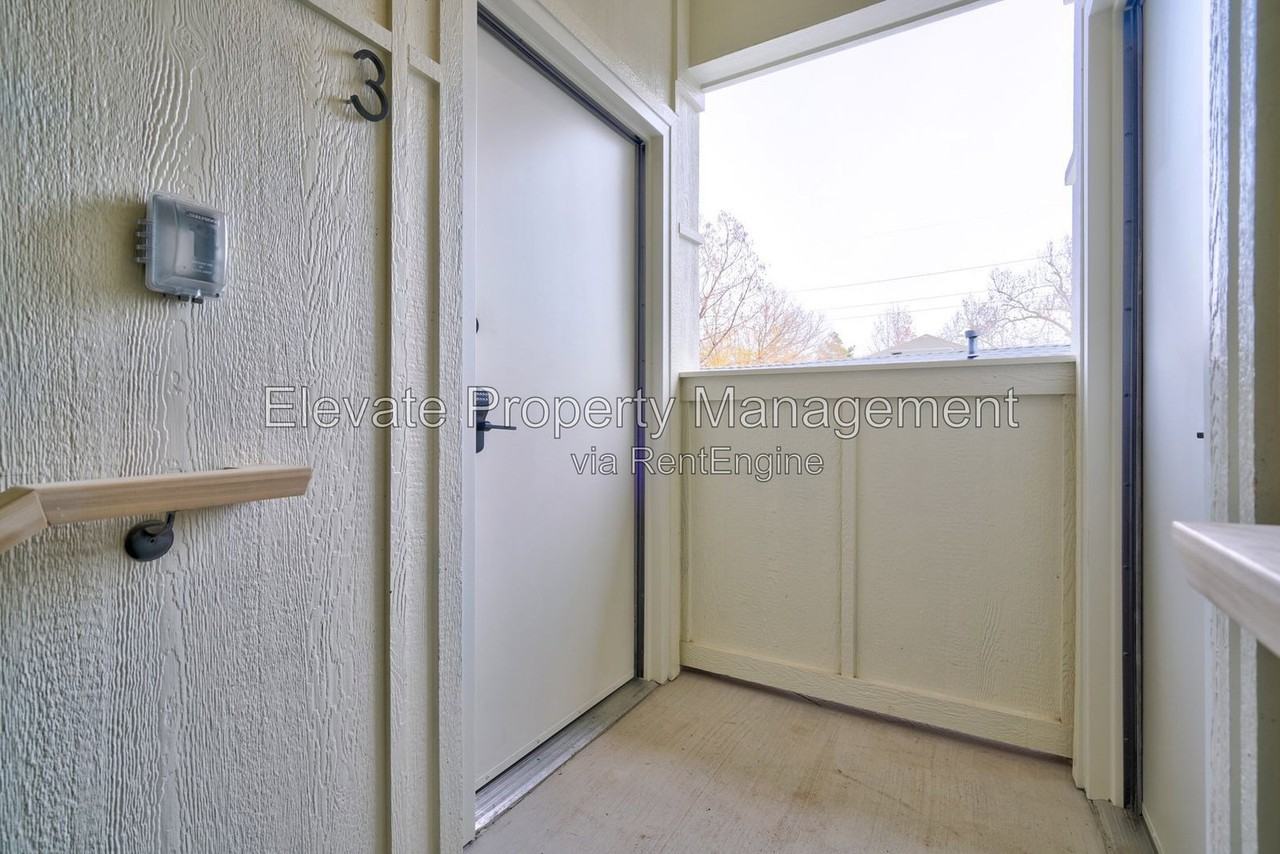 1616 Nw 17th St #16 - Photo 4 of 29