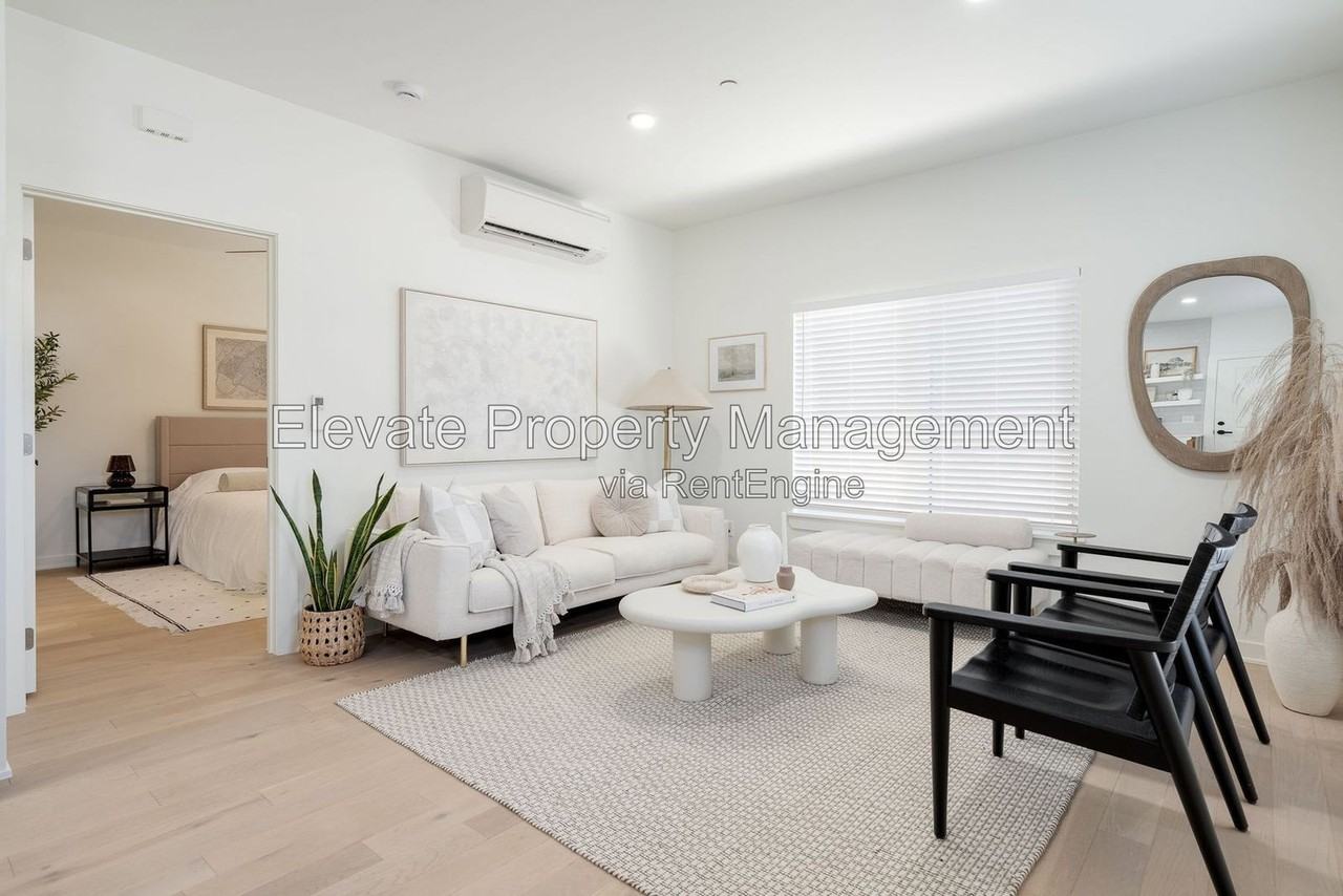 1612 Nw 17th St #1 - Photo 4 of 16
