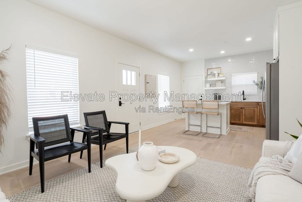 1612 Nw 17th St #1 - Photo 5 of 16