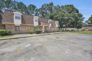 111 E Mell St #24 - Photo 1 of 1