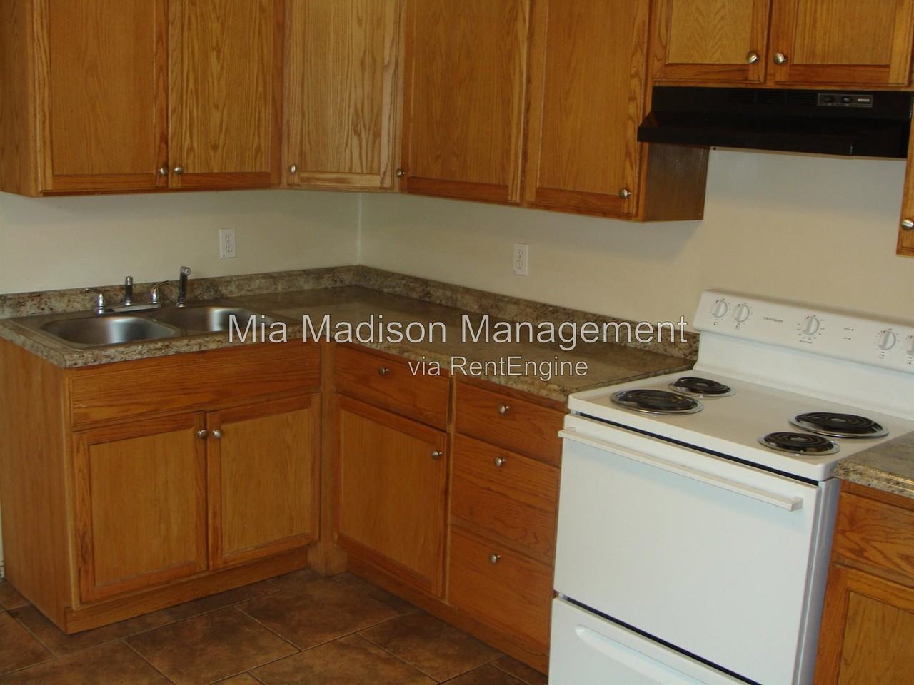 1 Oak Forest Ln #C - Photo 5 of 12