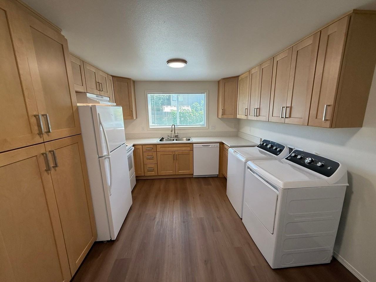 1505 Nw Highland Dr - Photo 7 of 21