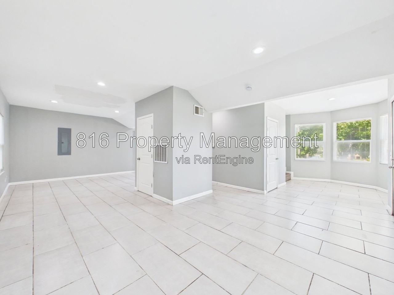 1256 Pennsylvania Ave - Photo 2 of 37