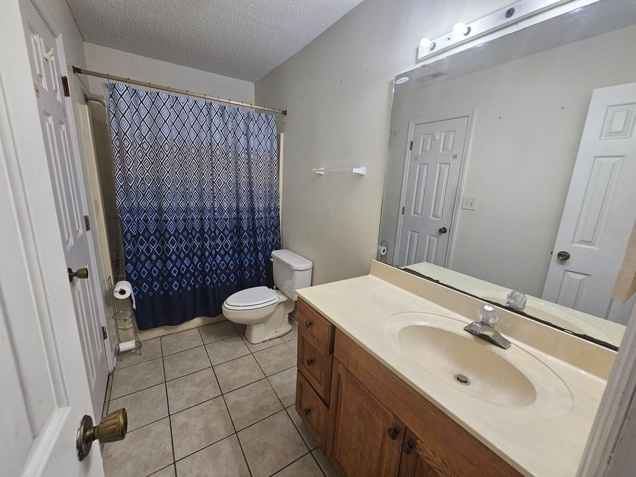 4363 Spa Dr - Photo 3 of 3