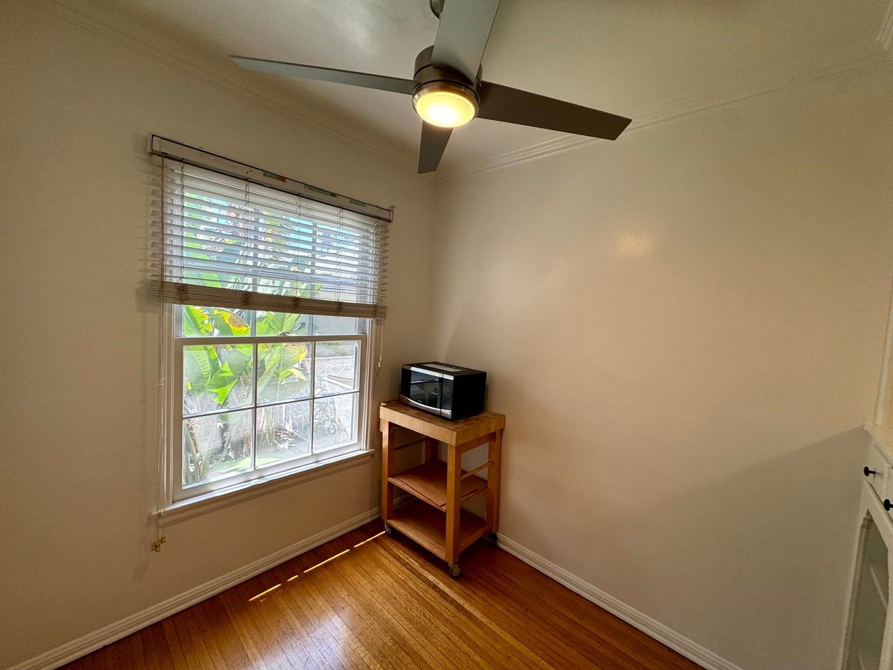 1271 N. Crescent Heights Blvd - Photo 2 of 50