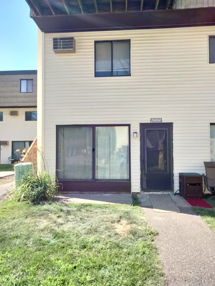 7404 72nd Ln N #0 - Photo 3 of 24
