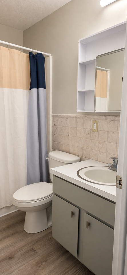 405 12th St S #1 - Photo 4 of 8