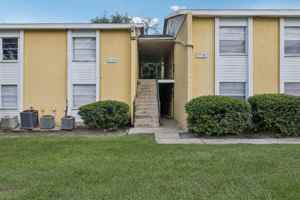 featured image of 2401 Jammes Rd