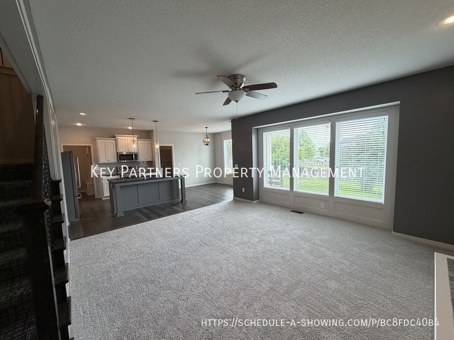 23402 W 52nd Ter - Photo 4 of 35