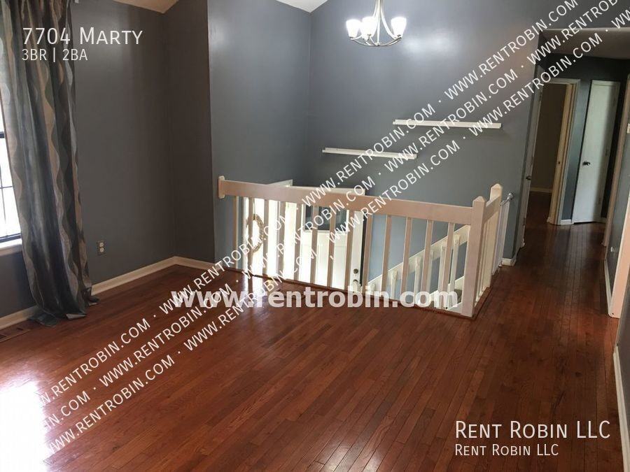 7704 Marty St - Photo 5 of 19