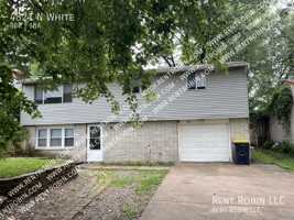 featured image of 4821 N White Ave