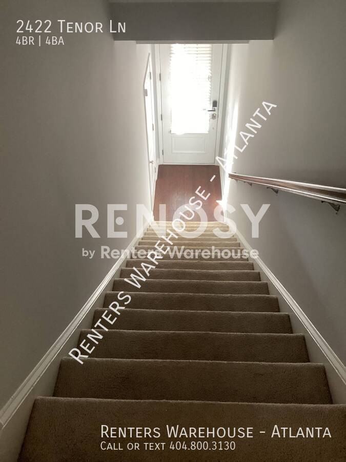 2422 Tenor Ln - Photo 4 of 39