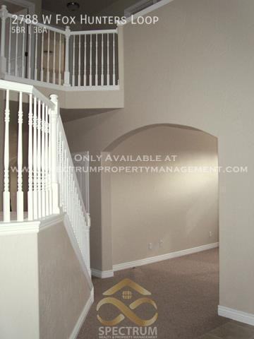 2788 W Fox Hunters Loop - Photo 4 of 35